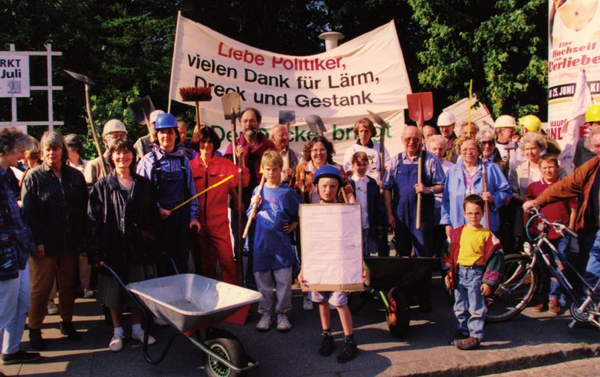 Hier ein Archivbild von einer von vielen Demonstrationen für einen Autobahndeckel