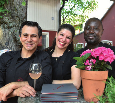 Fabiano da Cunho Miguel, Sarita Piucho, Eric Toumali von der Blankeneser Tapas-Bar Filon bitten zur Brasilianischen Nacht