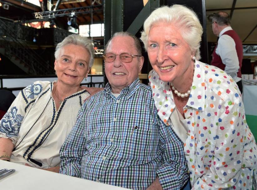 Ehepaar Jürgen und Kristina Dehn und Sonja Gläser