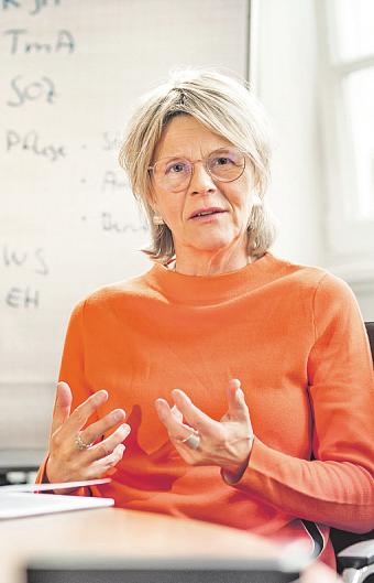 Ulrike Stelljes leitet den Stiftungsbereich „Teilhabe mit Assistenz“. Foto: Stefan Albrecht/Das Rauhe Haus Ulrike Stelljes leitet den Stiftungsbereich „Teilhabe mit Assistenz“. Foto: Stefan Albrecht/Das Rauhe Haus