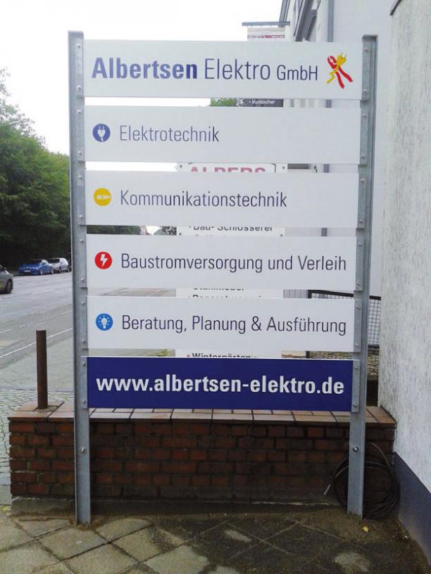 Ihr Fachmann „um die Ecke“