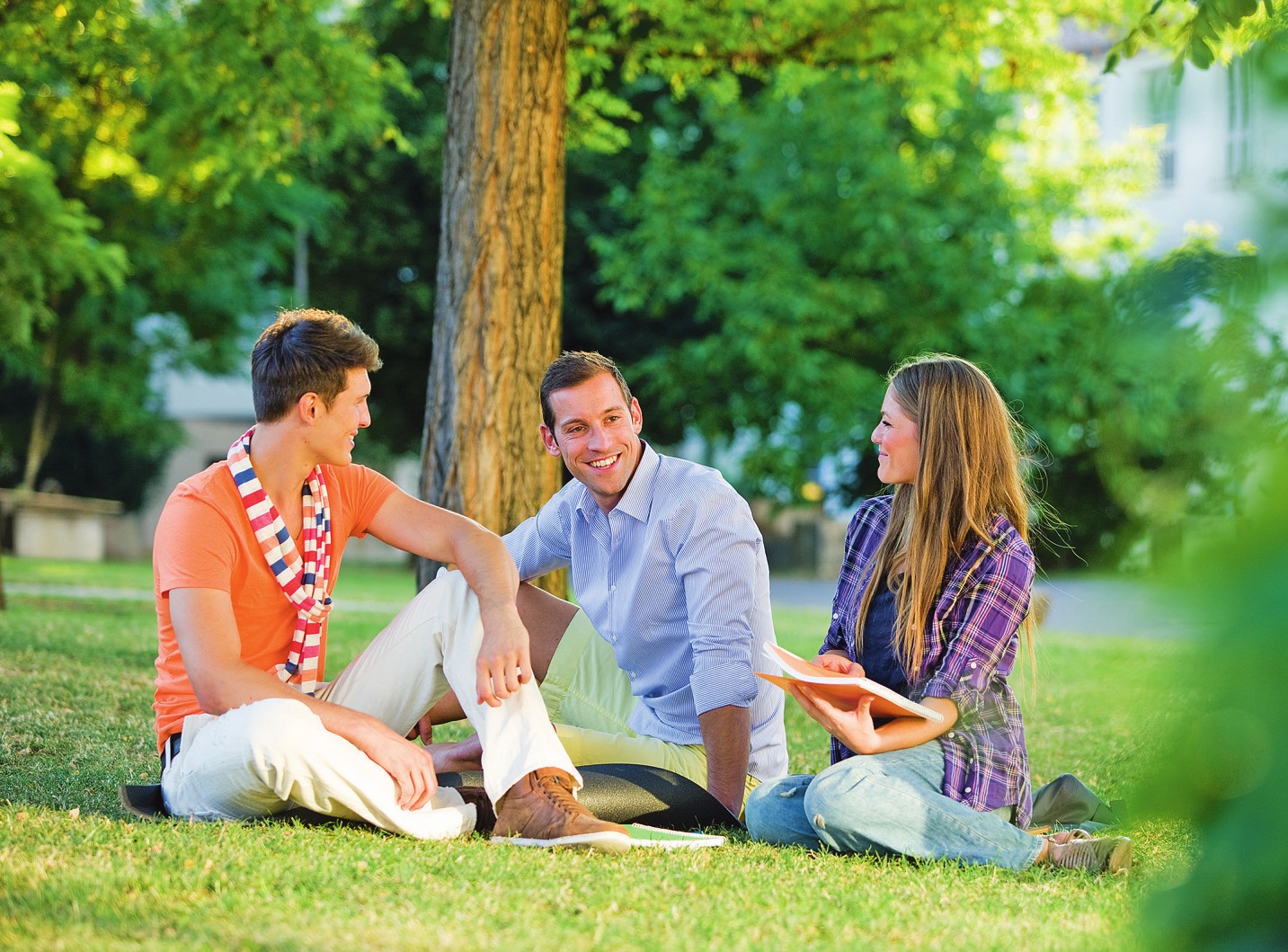 Neben besseren Karrierechancen ist die persönliche Weiterentwicklung ein wichtiger Motivator für viele Studienwillige Foto: MEV Neben besseren Karrierechancen ist die persönliche Weiterentwicklung ein wichtiger Motivator für viele Studienwillige Foto: MEV