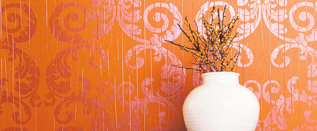 Tapeten-Dessins 2019: Mal puristisch, in klarer Formensprache oder exotisch verspielt mit warmen Farben. Foto:Tapeten-Institut Tapeten-Dessins 2019: Mal puristisch, in klarer Formensprache oder exotisch verspielt mit warmen Farben. Foto:Tapeten-Institut