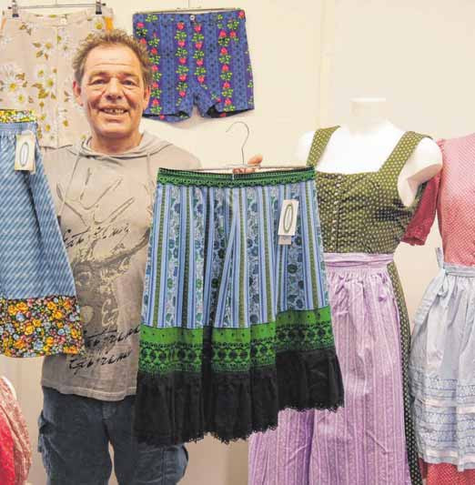 Tracht ist modern - und Rüdiger Jauch hat ein Händchen für schicke Modelle. FOTO: SMÜ