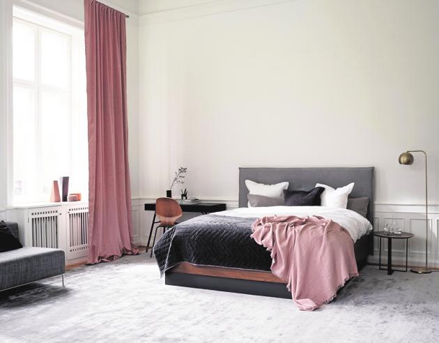 Wer Feng-Shui-Regeln beherzigt, stellt sein Bett an eine Wand ohne Tür. Statt Federkerne aus Metall empfehlen „Energie“-Berater eher Latex für Matratzen. FOTO: BOCONCEPT Wer Feng-Shui-Regeln beherzigt, stellt sein Bett an eine Wand ohne Tür. Statt Federkerne aus Metall empfehlen „Energie“-Berater eher Latex für Matratzen. FOTO: BOCONCEPT