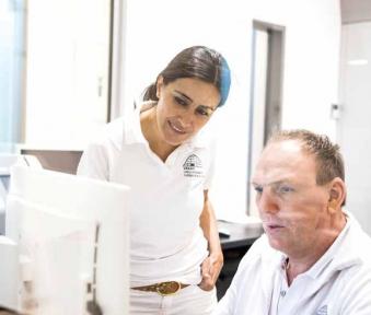 Die Planung der Behandlung erfolgt ausschließlich digital Die Planung der Behandlung erfolgt ausschließlich digital