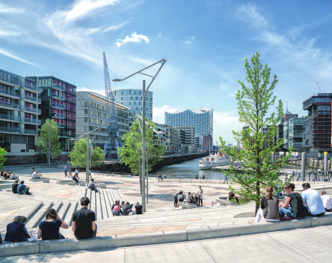 55 Prozent der Einwohner in der HafenCity gehören zur Gruppe der 18 bis 49-Jährigen. In der gesamtem Stadt hat diese Altergruppe einen Anteil von etwa 45 Prozent an der Einwohnerzahl Foto: www.mediaserver.hamburg.de /Andreas Vallbracht 55 Prozent der Einwohner in der HafenCity gehören zur Gruppe der 18 bis 49-Jährigen. In der gesamtem Stadt hat diese Altergruppe einen Anteil von etwa 45 Prozent an der Einwohnerzahl Foto: www.mediaserver.hamburg.de /Andreas Vallbracht