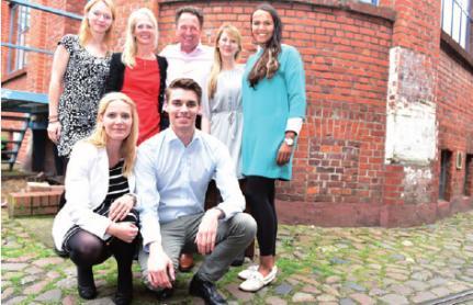 Sandra Giereth, Luca Seichter (vorne), Karlotta Goltz, Marion und Oliver Klein, Sarah Anderhalten, Josephine Gerves