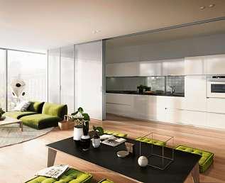 Dieses Falttürsystem trennt die weiße Küchenzeile vom Wohnraum. RAUMPLUS Dieses Falttürsystem trennt die weiße Küchenzeile vom Wohnraum. RAUMPLUS