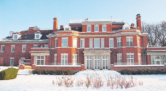 Winterliche Auszeit im Schnee-Schloss Warnsdorf Winterliche Auszeit im Schnee-Schloss Warnsdorf