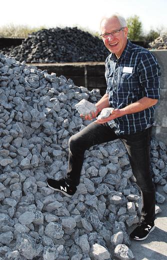 Peter Reinking zeigt hier den Publikumsrenner Alpenstein Peter Reinking zeigt hier den Publikumsrenner Alpenstein