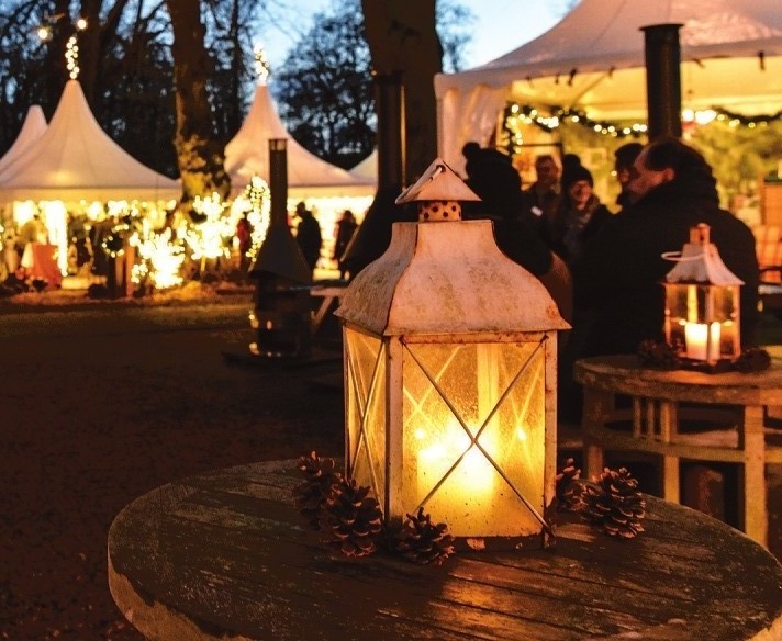 Vom 1. bis zum 16.12. erstrahlt Gut Stockseehof in festlichem Glanz Vom 1. bis zum 16.12. erstrahlt Gut Stockseehof in festlichem Glanz