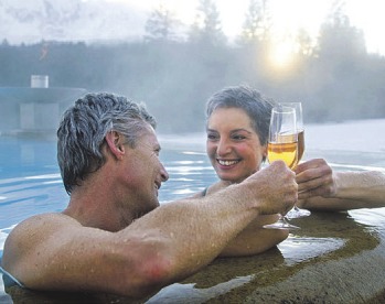 Bei Wellness-Wochenenden ist Entpannung angesagt Bei Wellness-Wochenenden ist Entpannung angesagt