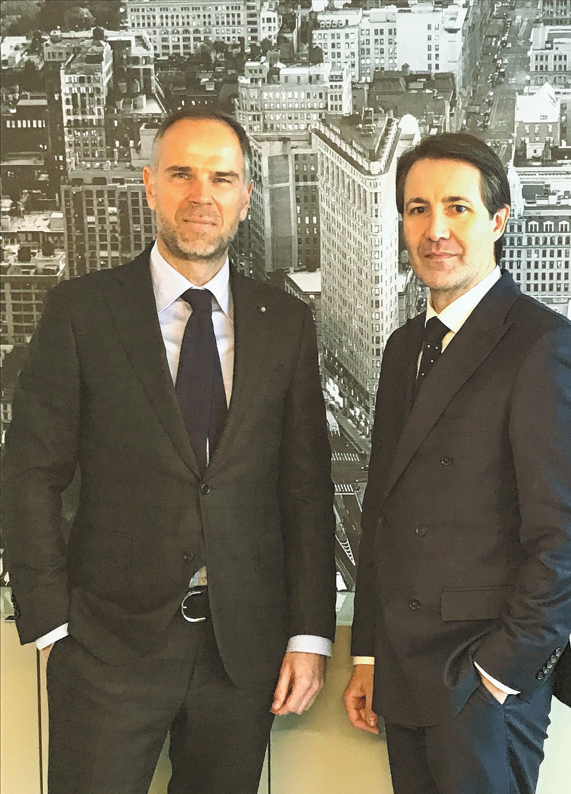 Geschäftsführer Martin E. Schaer (li) und Partner Olaf M. Heinzmann von Matrix Immobilien Foto: Matrix Immobilien Geschäftsführer Martin E. Schaer (li) und Partner Olaf M. Heinzmann von Matrix Immobilien Foto: Matrix Immobilien