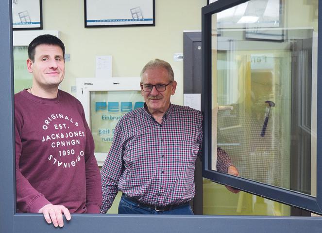 Tim Evers (links) und sein Vater Jens Evers laden zu einer Hausmesse in ihren Elmshorner Betrieb FEBA Vertriebs GmbH ein Foto: Kuno Klein Tim Evers (links) und sein Vater Jens Evers laden zu einer Hausmesse in ihren Elmshorner Betrieb FEBA Vertriebs GmbH ein Foto: Kuno Klein