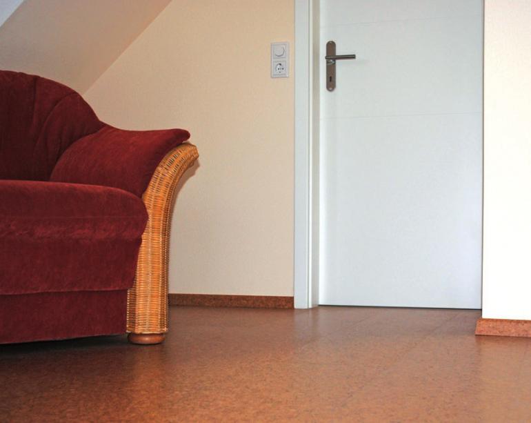 Kork eignet sich sehr gut als Fußbodenbelag