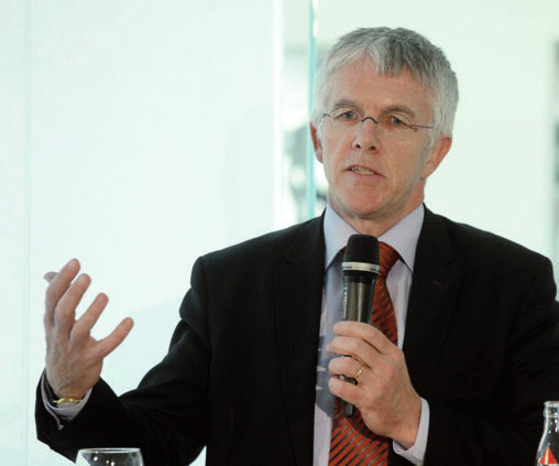 Prof. Dr. Thomas Straubhaar spricht ...