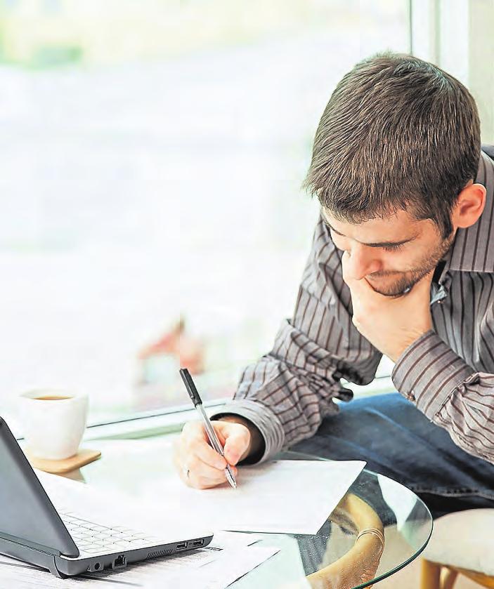 Vorformulieren mit dem Stift ist sehr hilfreich.FOTO: ISTOCK Vorformulieren mit dem Stift ist sehr hilfreich.FOTO: ISTOCK