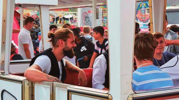 Fotos: Thomas Peters Fotografie Fotos: Thomas Peters Fotografie