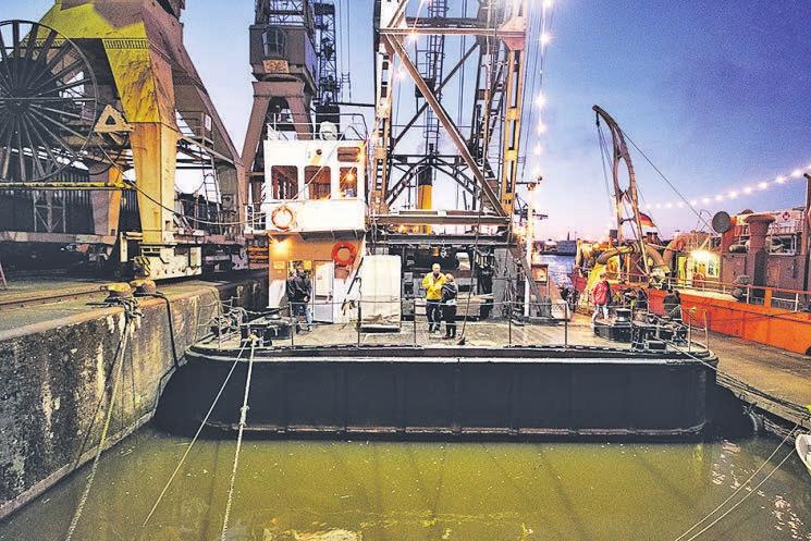 Bei der Langen Nacht der Museen gibt das Hafenmuseum spannende Einblicke in die Arbeitswelt unter Wasser Foto: Museumsdienst Hamburg/Frank Krems Bei der Langen Nacht der Museen gibt das Hafenmuseum spannende Einblicke in die Arbeitswelt unter Wasser Foto: Museumsdienst Hamburg/Frank Krems