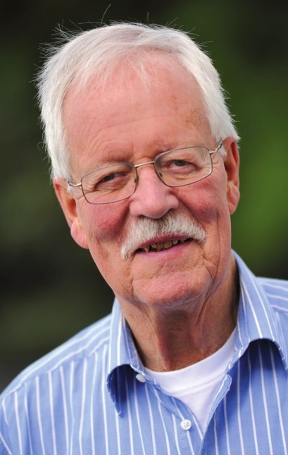 Uwe Lau berät Sie bei der Pflege Ihres Holzbodens