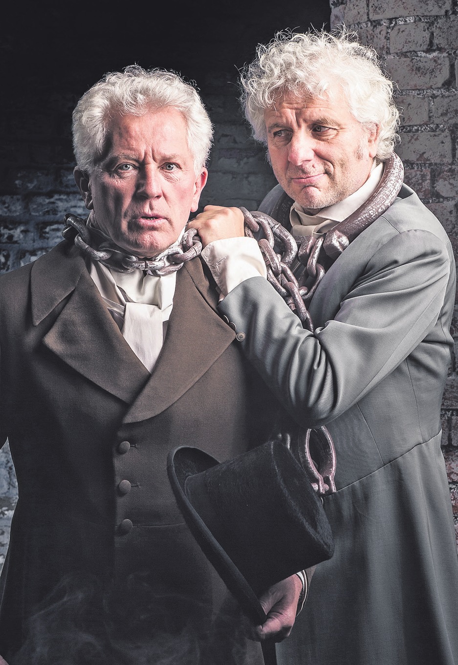 Zwei Tatort-Kommissare stimmen uns auf die Adventszeit ein Zwei Tatort-Kommissare stimmen uns auf die Adventszeit ein