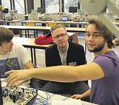 Beim Tag der offenen Tür am Freitag, 24. November, zeigen die Berufsschüler, was sie alles lernen Beim Tag der offenen Tür am Freitag, 24. November, zeigen die Berufsschüler, was sie alles lernen