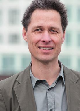 Diplom-Designer Burkhard Heß