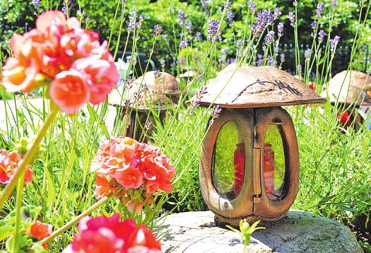 Jedes Kind, das in der Sternenbrücke verstirbt, erhält eine Lampe im „Garten der Erinnerung”  Jedes Kind, das in der Sternenbrücke verstirbt, erhält eine Lampe im „Garten der Erinnerung”