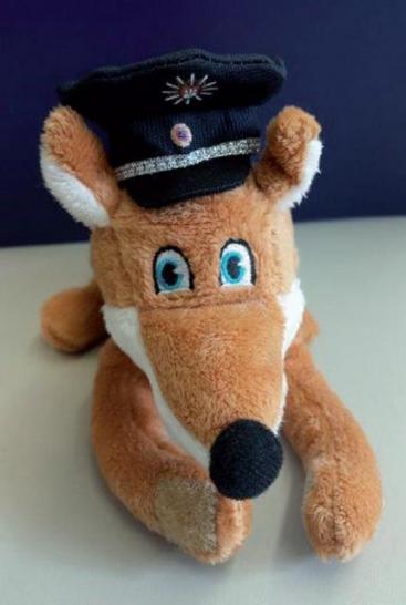Der Verkehrsfuchs ist das Maskottchen der Verkehrserziehung für Kinder der Polizei Hamburg