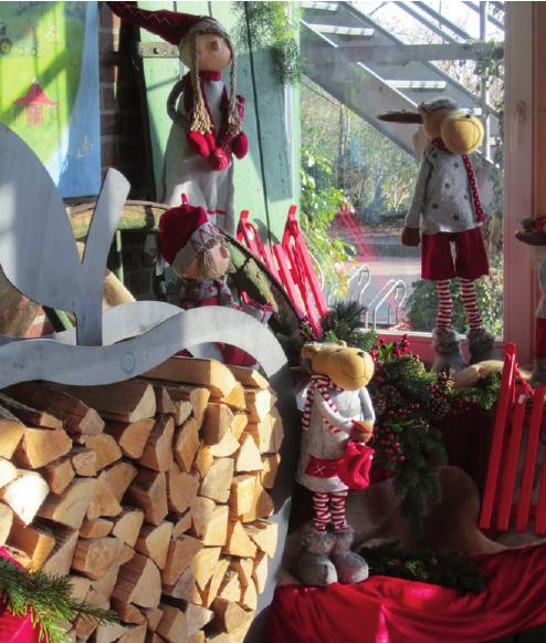 Weihnachtliche Dekoration beim Obstparadies Kleinwort
