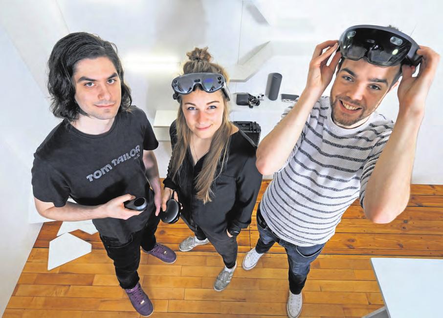 Jan Lygnos, Davina Cochrane und Aljosha Petrovic. FOTO: STEPHAN WALLOCHA Jan Lygnos, Davina Cochrane und Aljosha Petrovic. FOTO: STEPHAN WALLOCHA