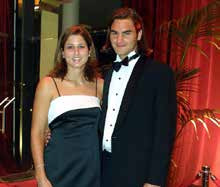 2002, Roger Federer mit seiner damaligen Freundin Miroslava Vavrinec. (Foto: Jürgen Hasenkopf) 2002, Roger Federer mit seiner damaligen Freundin Miroslava Vavrinec. (Foto: Jürgen Hasenkopf)