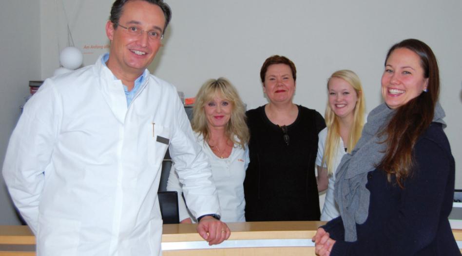 Prof. Dr. Kai J. Bühling und sein Team legen Wert auf ein angenehmes Ambiente für die Patientinnen, FOTO: HÖSCH