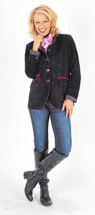 Leichte Lederjacken sehen nicht nur gut aus, sie halten auch warm, falls die Sonne mal nicht so kräftig scheint Foto: von Schachtmeyer Leichte Lederjacken sehen nicht nur gut aus, sie halten auch warm, falls die Sonne mal nicht so kräftig scheint Foto: von Schachtmeyer