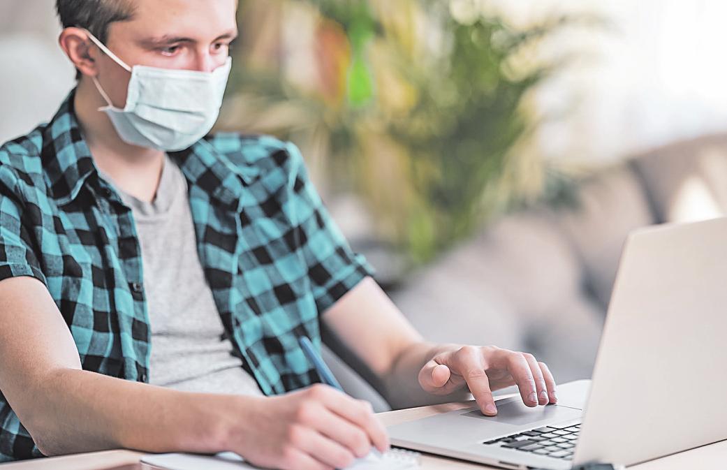 Nicht nur in Zeiten von Corona eine bequeme Praxis: Das Fernstudium bietet zeitliche Flexibilität und nutzt zunehmend die Möglichkeiten der Digitalisierung Foto: Adobe Stock Nicht nur in Zeiten von Corona eine bequeme Praxis: Das Fernstudium bietet zeitliche Flexibilität und nutzt zunehmend die Möglichkeiten der Digitalisierung Foto: Adobe Stock