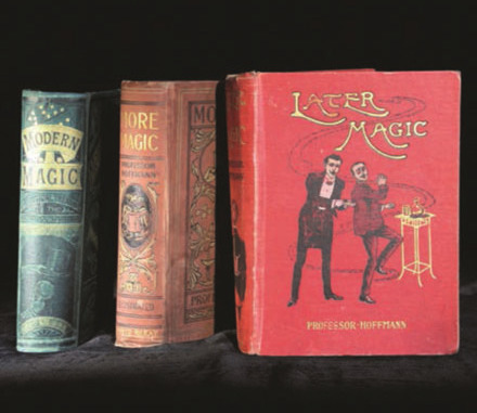 Magische Bücher aus vergangenen Zeiten