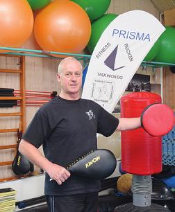 Klaus Petzold bietet in den Ferien Selbstverteidigung für Kinder an Klaus Petzold bietet in den Ferien Selbstverteidigung für Kinder an