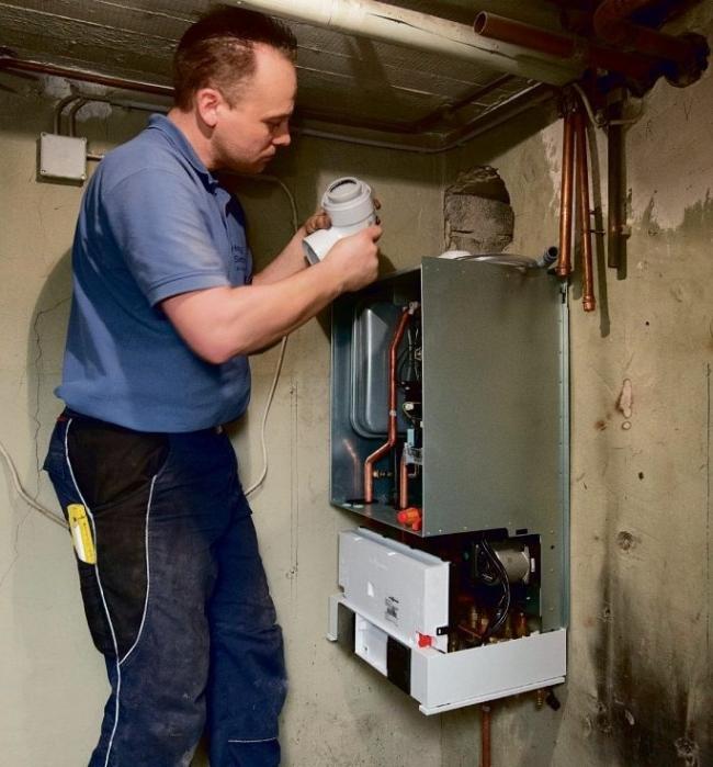 Moderne Heiztechnik führt zu spürbaren Energieeinsparungen. Je nach Gebäude und eingesetzter Technik sind bis zu 30 Prozent möglich, Foto: djd/ZVSHK Moderne Heiztechnik führt zu spürbaren Energieeinsparungen. Je nach Gebäude und eingesetzter Technik sind bis zu 30 Prozent möglich, Foto: djd/ZVSHK