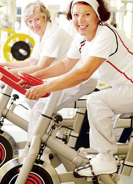 Fitness- und Sportstudios erfreuen sich stetig wachsender Mitgliederzahlen der Altersklassen 50plus und 60plus. Ausreichende Magnesium- Versorgung ist dann wichtig, damit es nicht zu Krämpfen kommt Foto: Protina Pharmazeutische GmbH Fitness- und Sportstudios erfreuen sich stetig wachsender Mitgliederzahlen der Altersklassen 50plus und 60plus. Ausreichende Magnesium- Versorgung ist dann wichtig, damit es nicht zu Krämpfen kommt Foto: Protina Pharmazeutische GmbH
