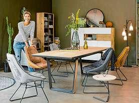 Stühle mit besonderen Extras können ein Hingucker sein Foto: djd/Nach absprache und Briefing Stühle mit besonderen Extras können ein Hingucker sein Foto: djd/Nach absprache und Briefing