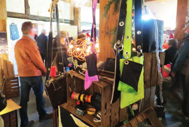 In Timmerhorn werden Kunsthandwerk und Wohnaccessoires aus der ganzen Welt präsentiert In Timmerhorn werden Kunsthandwerk und Wohnaccessoires aus der ganzen Welt präsentiert