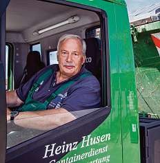 Fahrer Joachim Suckow fährt mit einem Container vor Fotos (2): Heinz Husen Fahrer Joachim Suckow fährt mit einem Container vor Fotos (2): Heinz Husen