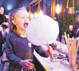 Leuchtende Kinderaugen beim Indoor Jahrmarkt! Foto: Fabian Hammerl Leuchtende Kinderaugen beim Indoor Jahrmarkt! Foto: Fabian Hammerl