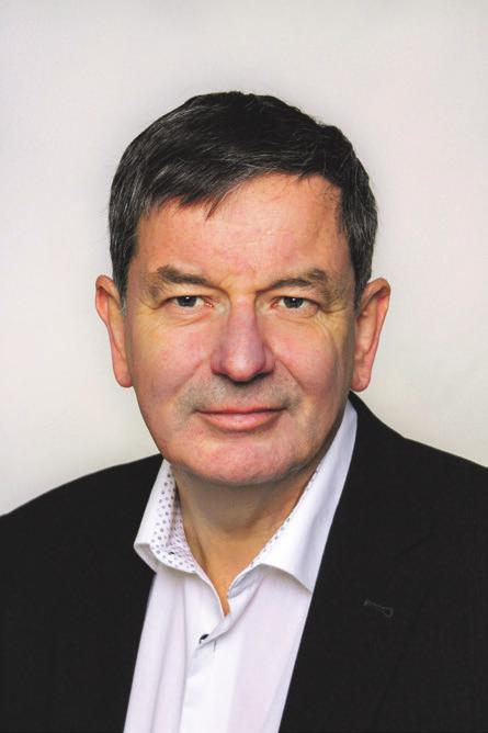 Wilhelm Meyer führt seit 2005 das Unternehmen, das sich mit Dosier- und Analysesystemen einen Namen auf dem Weltmarkt macht hat. Fotos: Microdrop Wilhelm Meyer führt seit 2005 das Unternehmen, das sich mit Dosier- und Analysesystemen einen Namen auf dem Weltmarkt macht hat. Fotos: Microdrop