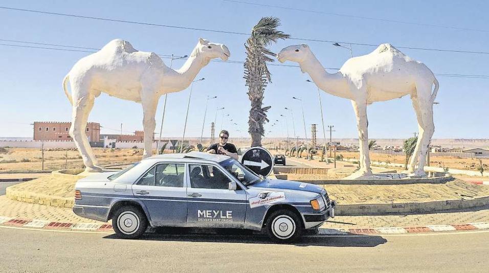 Niklas Arndt (21) war als angehender Betriebswirt im Außenhandel bei einer Rallye unterwegs privat Niklas Arndt (21) war als angehender Betriebswirt im Außenhandel bei einer Rallye unterwegs privat