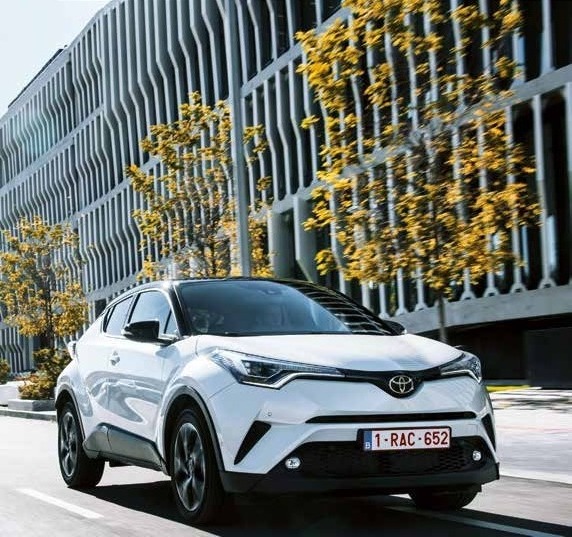 Mit Hybrid-Fahrzeugen wie dem neuem Toyota C-HR erzielte der japanische Autokonzern ein Umsatzplus, Foto: Toyota Mit Hybrid-Fahrzeugen wie dem neuem Toyota C-HR erzielte der japanische Autokonzern ein Umsatzplus, Foto: Toyota
