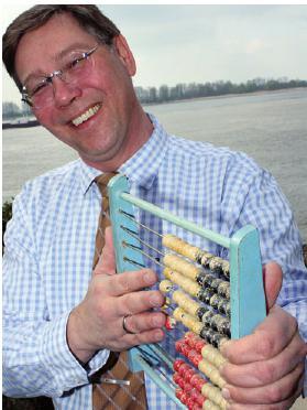 Nachhilfe-Experte Kai Pöhlmann von Abacus