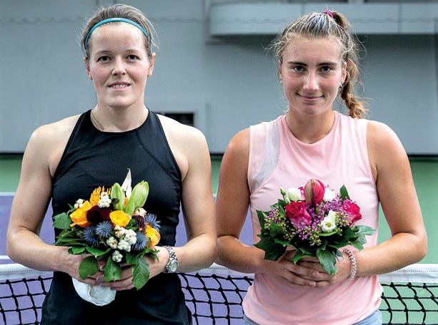 Finale Damen Einzel: Angelina Wirges (r.) schlägt Janna Hildebrand. Matchfotos.de Mathias Schulz Finale Damen Einzel: Angelina Wirges (r.) schlägt Janna Hildebrand. Matchfotos.de Mathias Schulz