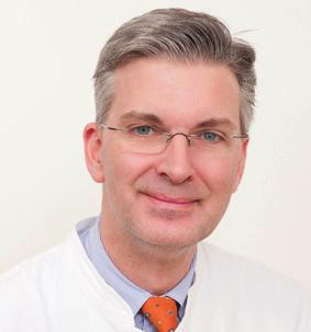 Mit über 30-jähriger Erfahrung spezialisiert auf Hüft- und Knieprobleme: Dr. Roland Sellckau. Foto: Sabine Wendler Mit über 30-jähriger Erfahrung spezialisiert auf Hüft- und Knieprobleme: Dr. Roland Sellckau. Foto: Sabine Wendler